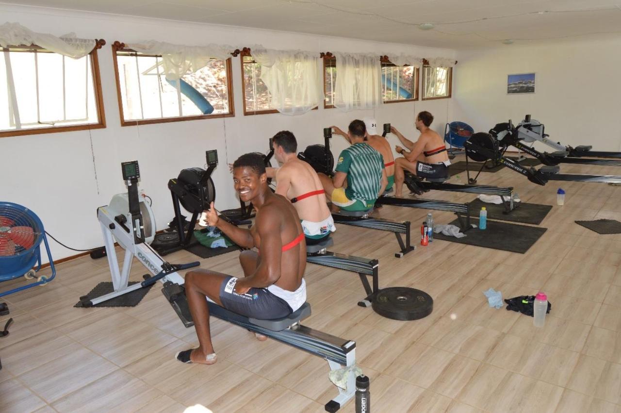 Motebong Lodge Bokong Buitenkant foto