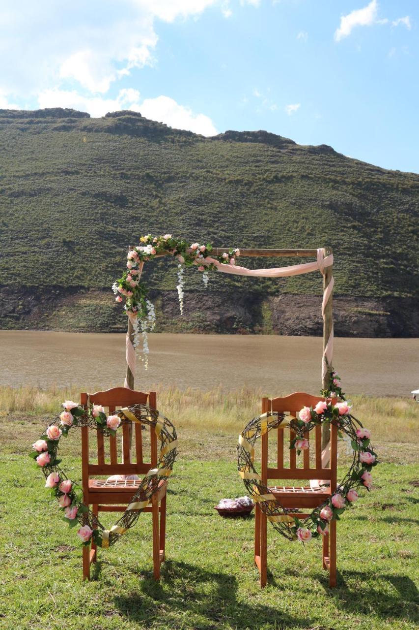 Motebong Lodge Bokong Buitenkant foto