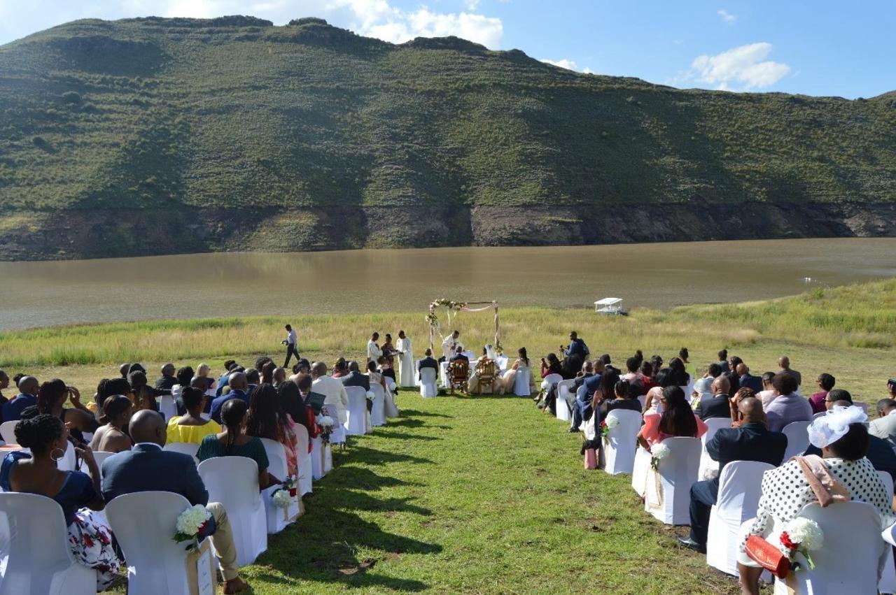 Motebong Lodge Bokong Buitenkant foto